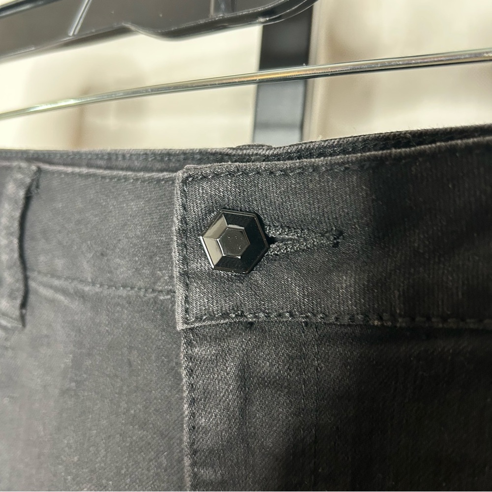 Cache Low Rise Skinny Jeans - Picture 5 of 10